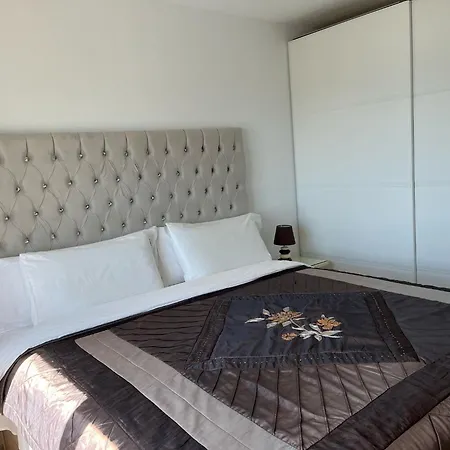 Puerto Paraiso Apartment Estepona